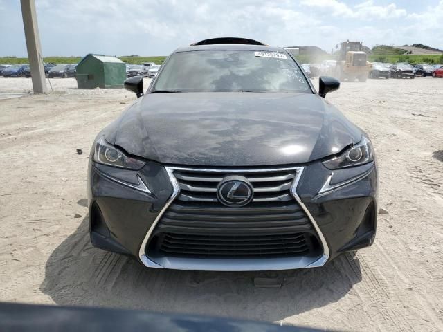 2018 Lexus IS 300