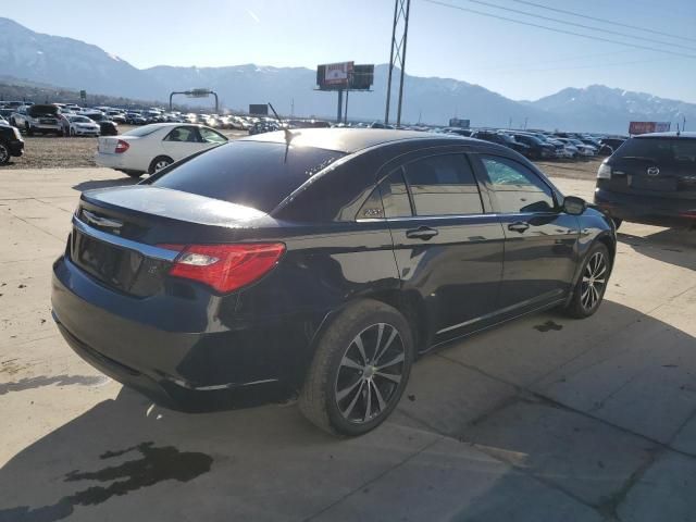 2014 Chrysler 200 Limited