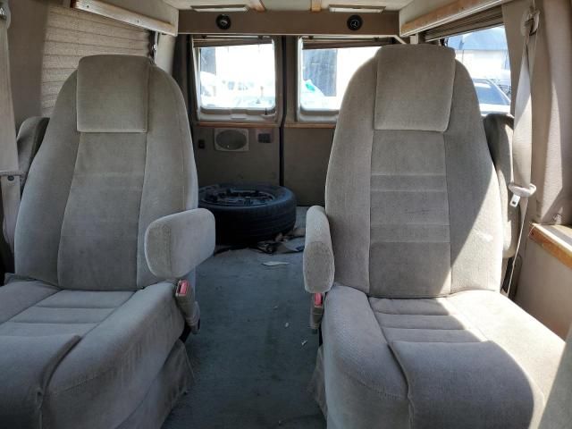 2002 Ford Econoline E150 Van