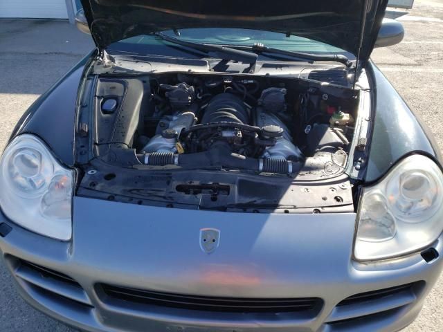 2004 Porsche Cayenne S