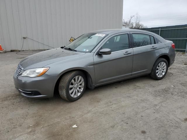 2013 Chrysler 200 Touring