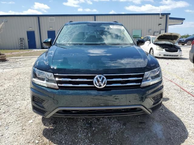 2019 Volkswagen Tiguan SE