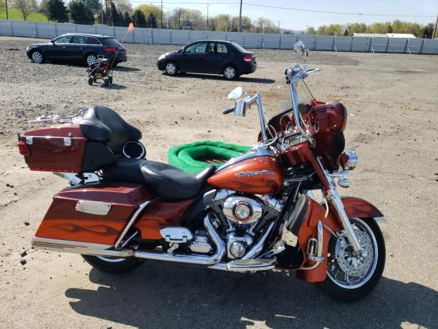 2010 Harley-Davidson FLHTCUSE5