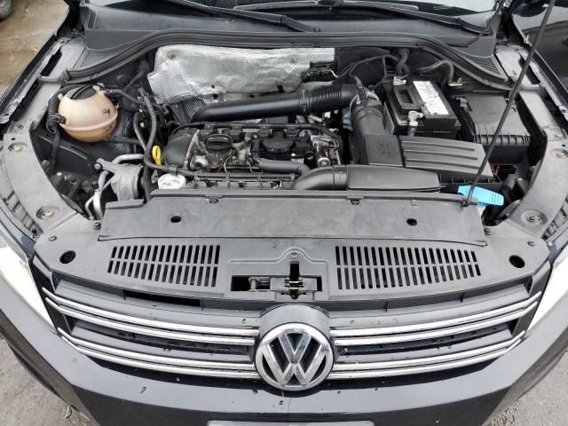 2016 Volkswagen Tiguan S