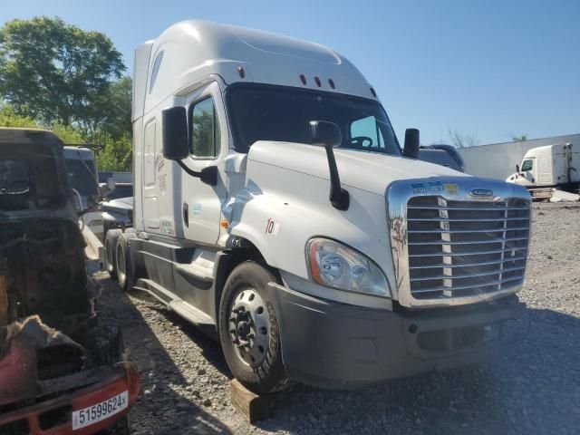 2016 Freightliner Cascadia 125