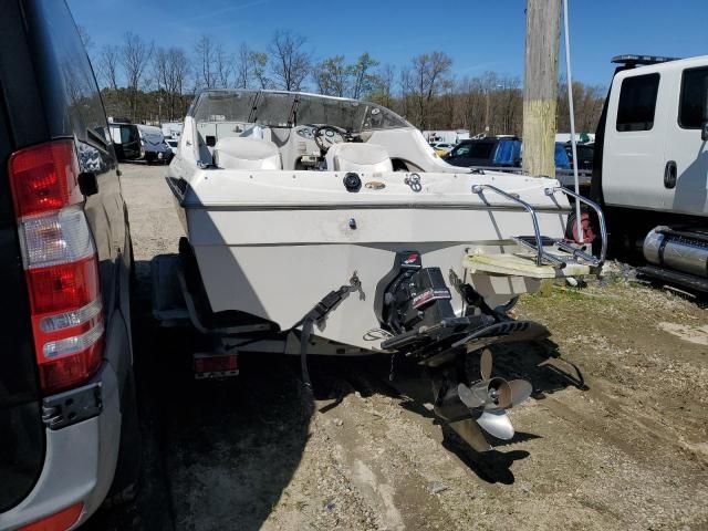 2002 Bayliner Boat Trail