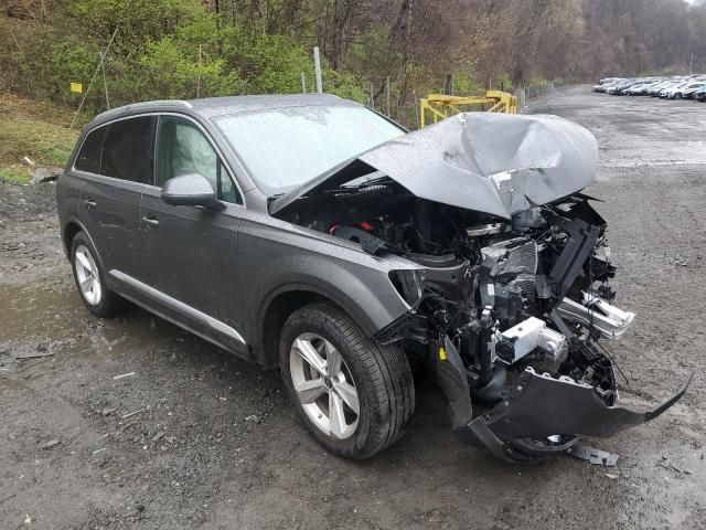 2023 Audi Q7 Premium Plus