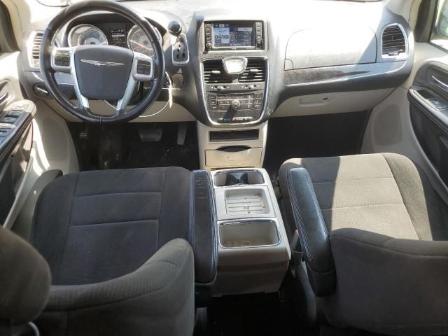 2012 Chrysler Town & Country Touring