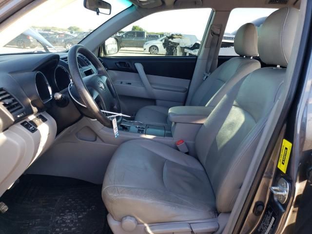 2011 Toyota Highlander Base