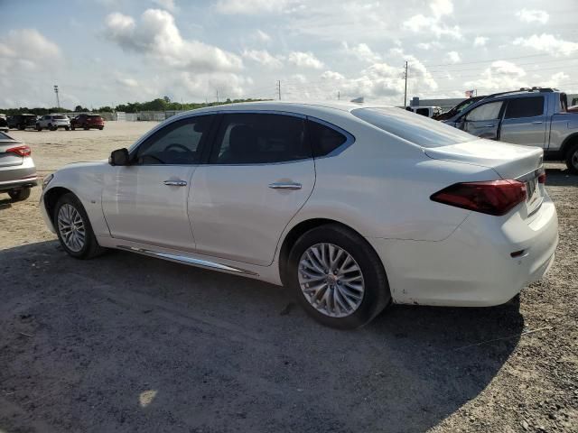 2016 Infiniti Q70 3.7