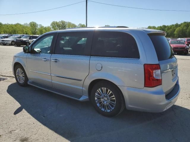 2011 Chrysler Town & Country Limited