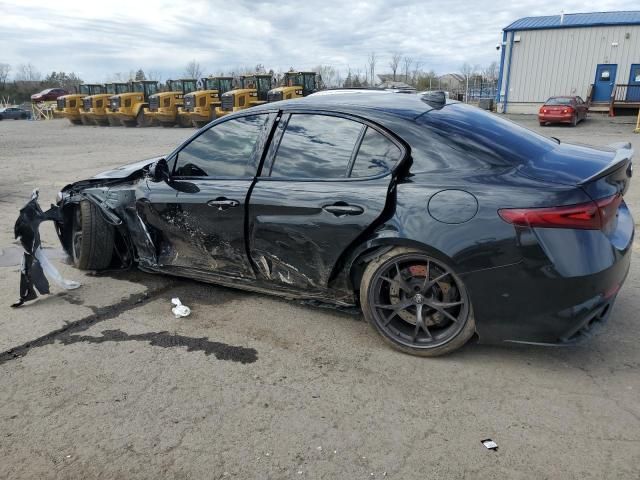 2020 Alfa Romeo Giulia Quadrifoglio