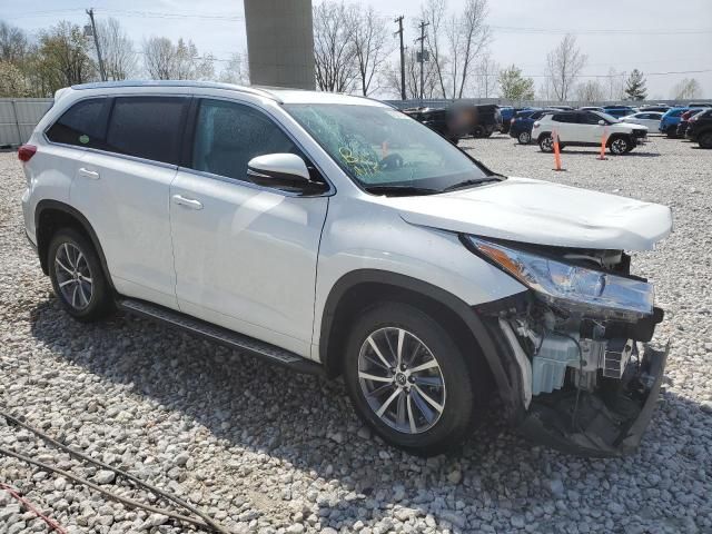 2018 Toyota Highlander SE