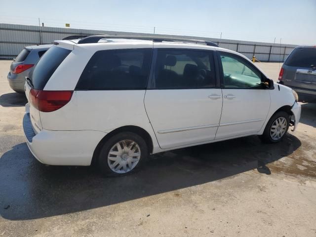 2005 Toyota Sienna CE