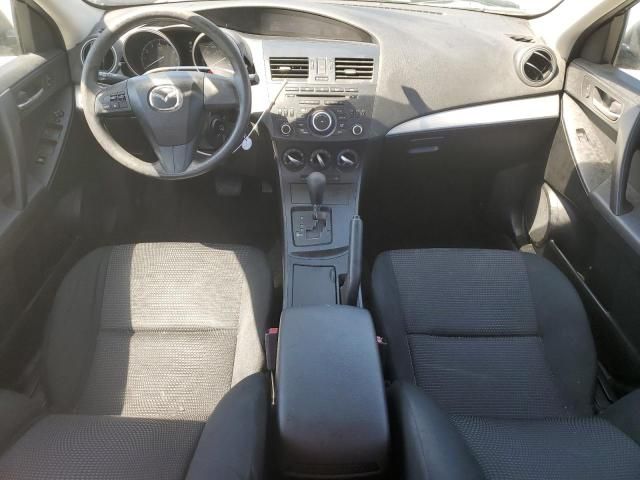 2013 Mazda 3 I