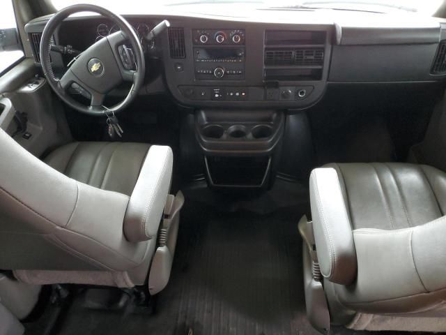 2022 Chevrolet Express G3500 LS