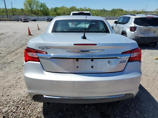 2011 Chrysler 200 Limited