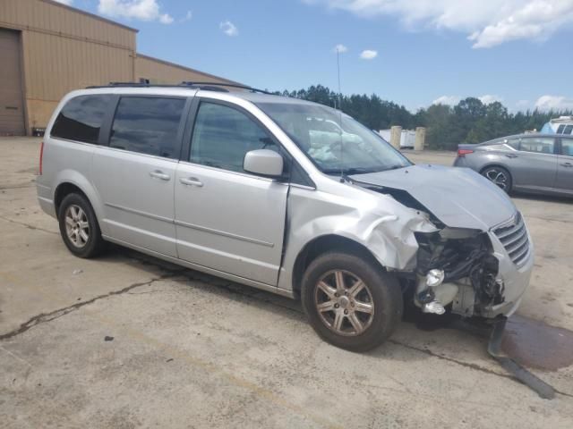 2009 Chrysler Town & Country Touring