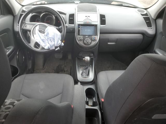 2011 KIA Soul +