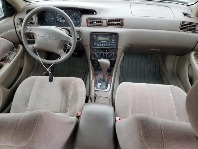 1999 Toyota Camry LE