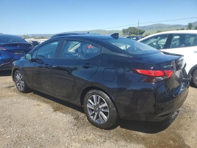 2023 Nissan Versa SV