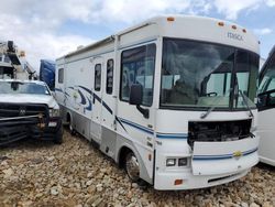 Salvage cars for sale from Copart Ebensburg, PA: 2004 Workhorse Custom Chassis Motorhome Chassis P3500