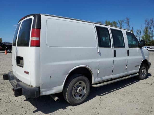 2004 GMC Savana G2500