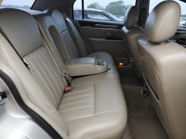 2006 Lincoln Town Car Signature