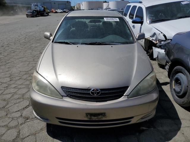 2004 Toyota Camry LE