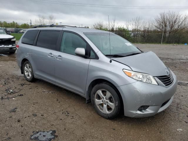 2011 Toyota Sienna LE