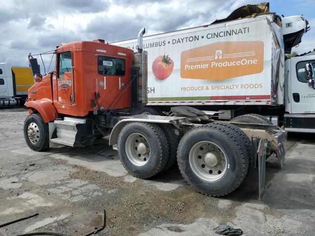 2010 Kenworth Construction T800