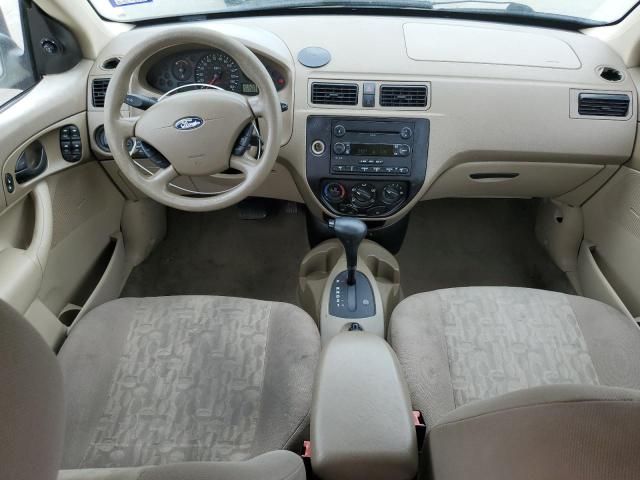 2005 Ford Focus ZX4