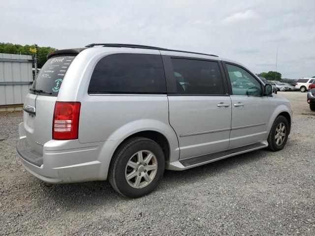 2010 Chrysler Town & Country Touring