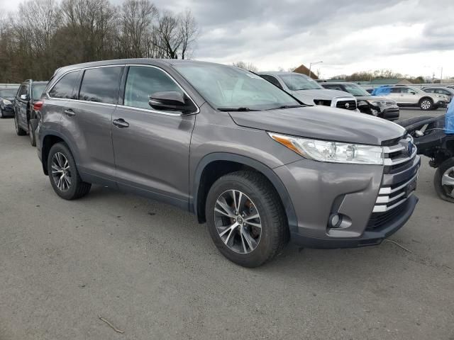 2019 Toyota Highlander LE