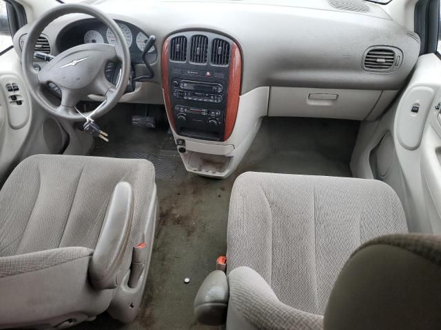 2006 Chrysler Town & Country