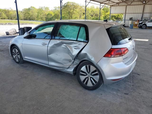 2016 Volkswagen E-GOLF SE