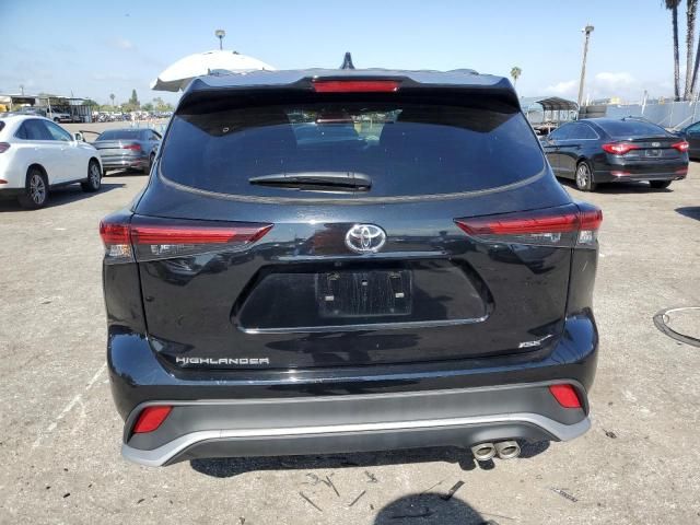 2024 Toyota Highlander LE