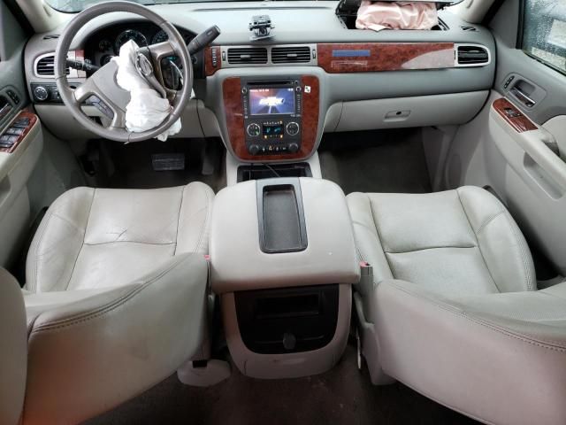 2014 Chevrolet Silverado K3500 LTZ