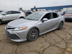 Salvage cars for sale at Woodhaven, MI auction: 2022 Toyota Camry XLE