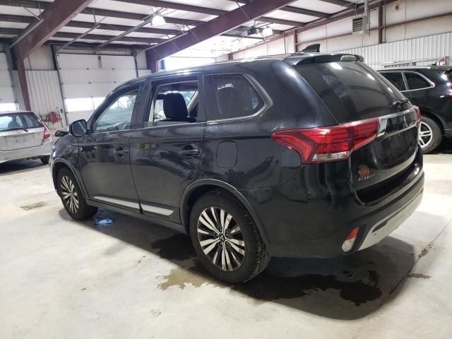 2019 Mitsubishi Outlander SE