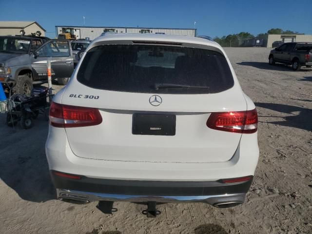 2016 Mercedes-Benz GLC 300