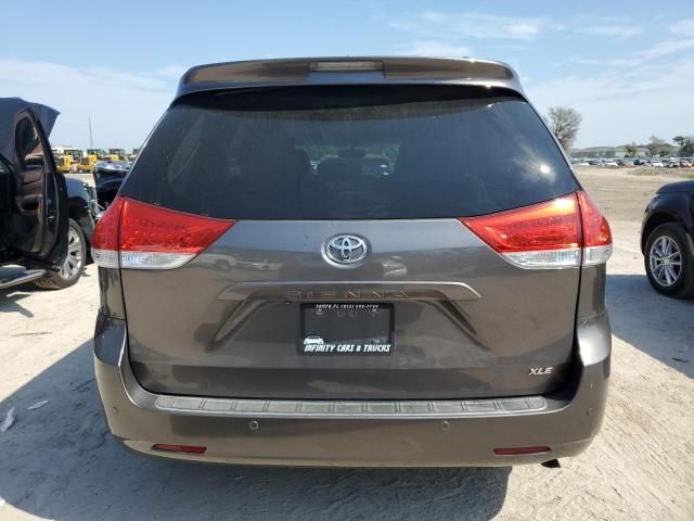 2011 Toyota Sienna XLE