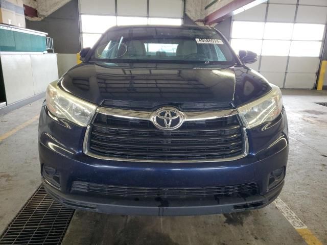 2016 Toyota Highlander LE