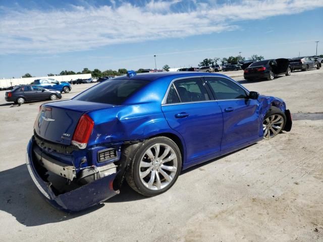 2019 Chrysler 300 Touring