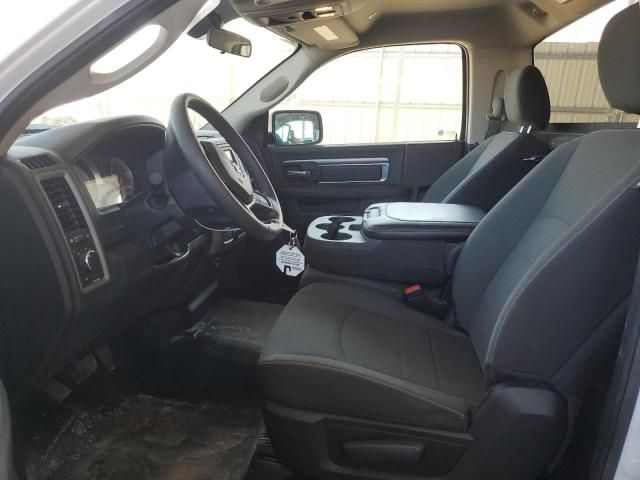 2023 Dodge RAM 1500 Classic Tradesman