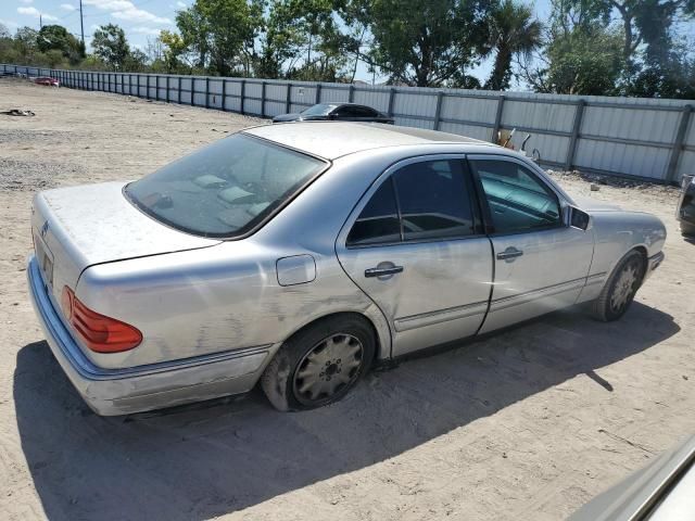 1998 Mercedes-Benz E 320