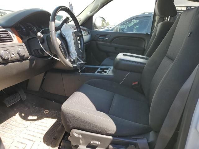 2011 GMC Yukon XL K1500 SLE