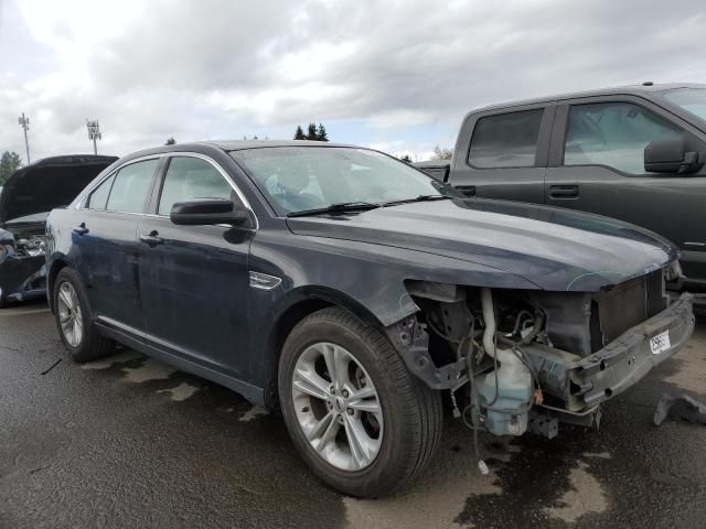 2018 Ford Taurus SEL