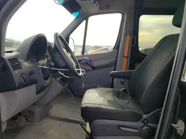 2010 Mercedes-Benz Sprinter 2500