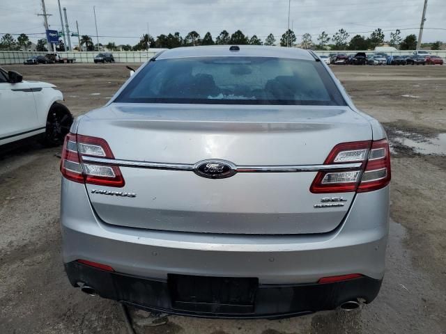 2015 Ford Taurus SEL